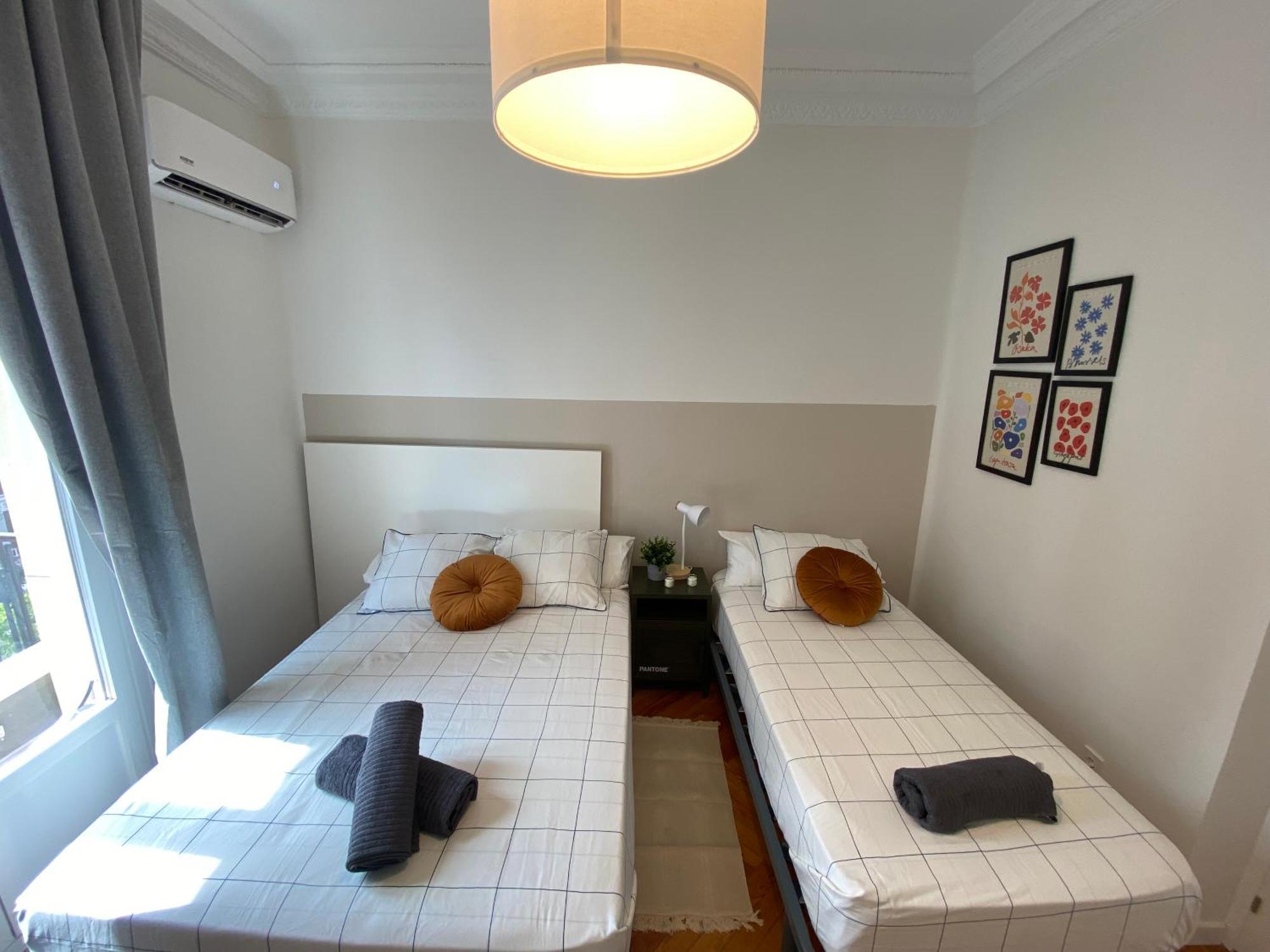 Santa Engracia Street, Private Rooms — Photos 2